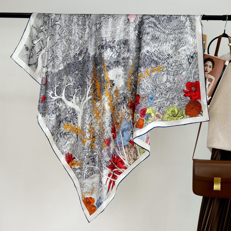 Syal Sutra 110CM Mewah, Bandan - Travel Accessories Neck ulasan dan harga